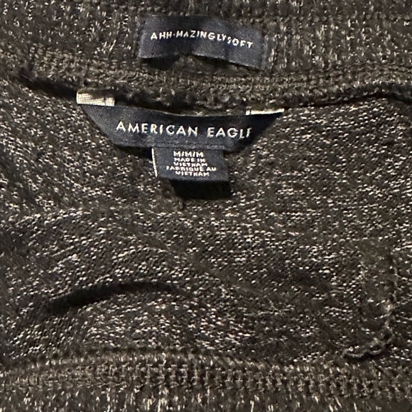 American Eagle Joggers, Size Medium - Picture 2 of 2